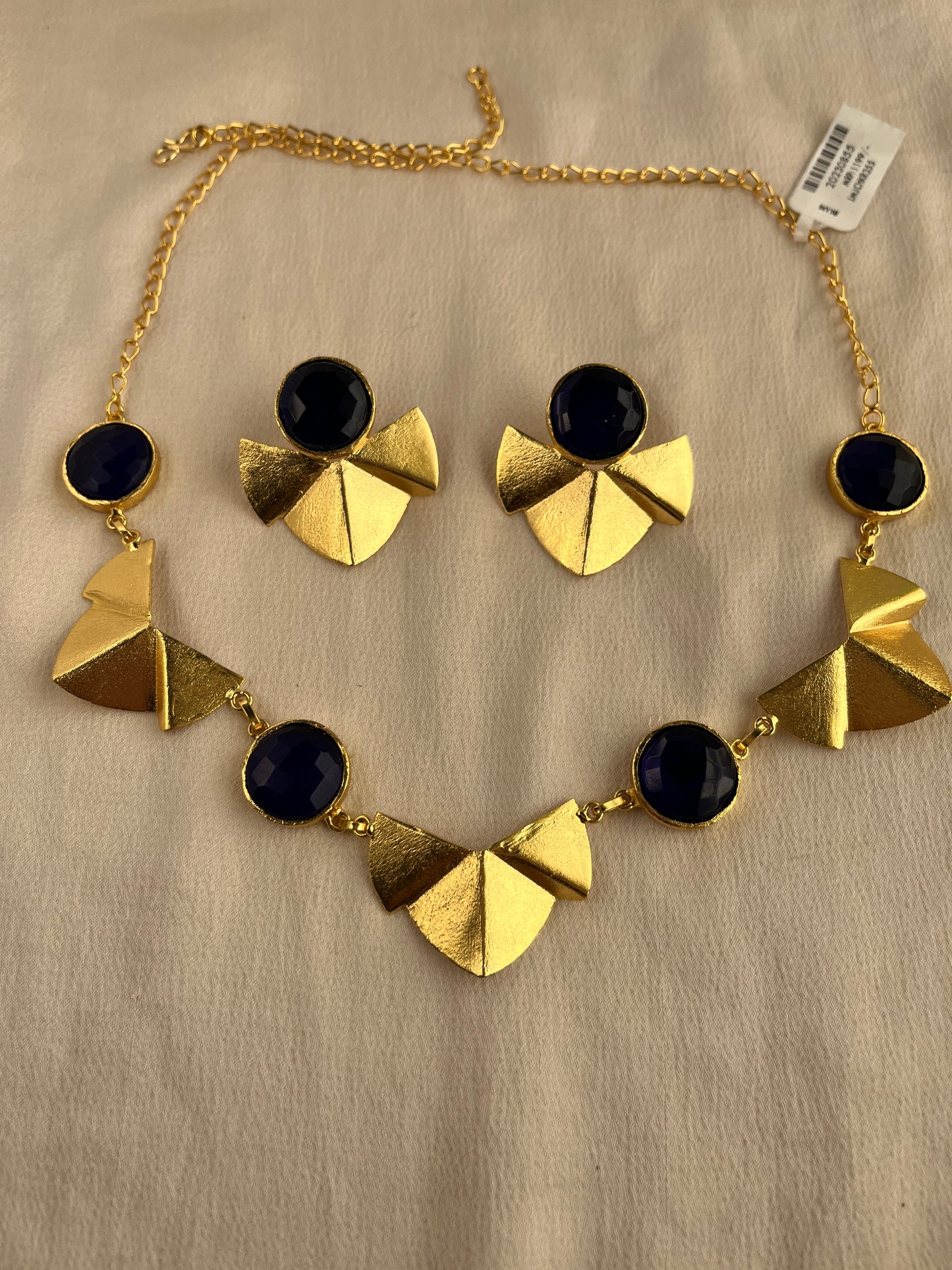 Gold Spirited 18K Plated Contemporary Necklace Set 10005