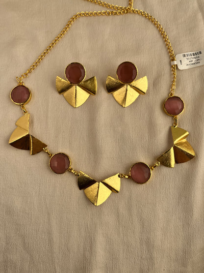 Gold Spirited 18K Plated Contemporary Necklace Set 10005