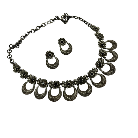 92.5 Silver-Plated Oxidized Necklace 10005 - Jewelit